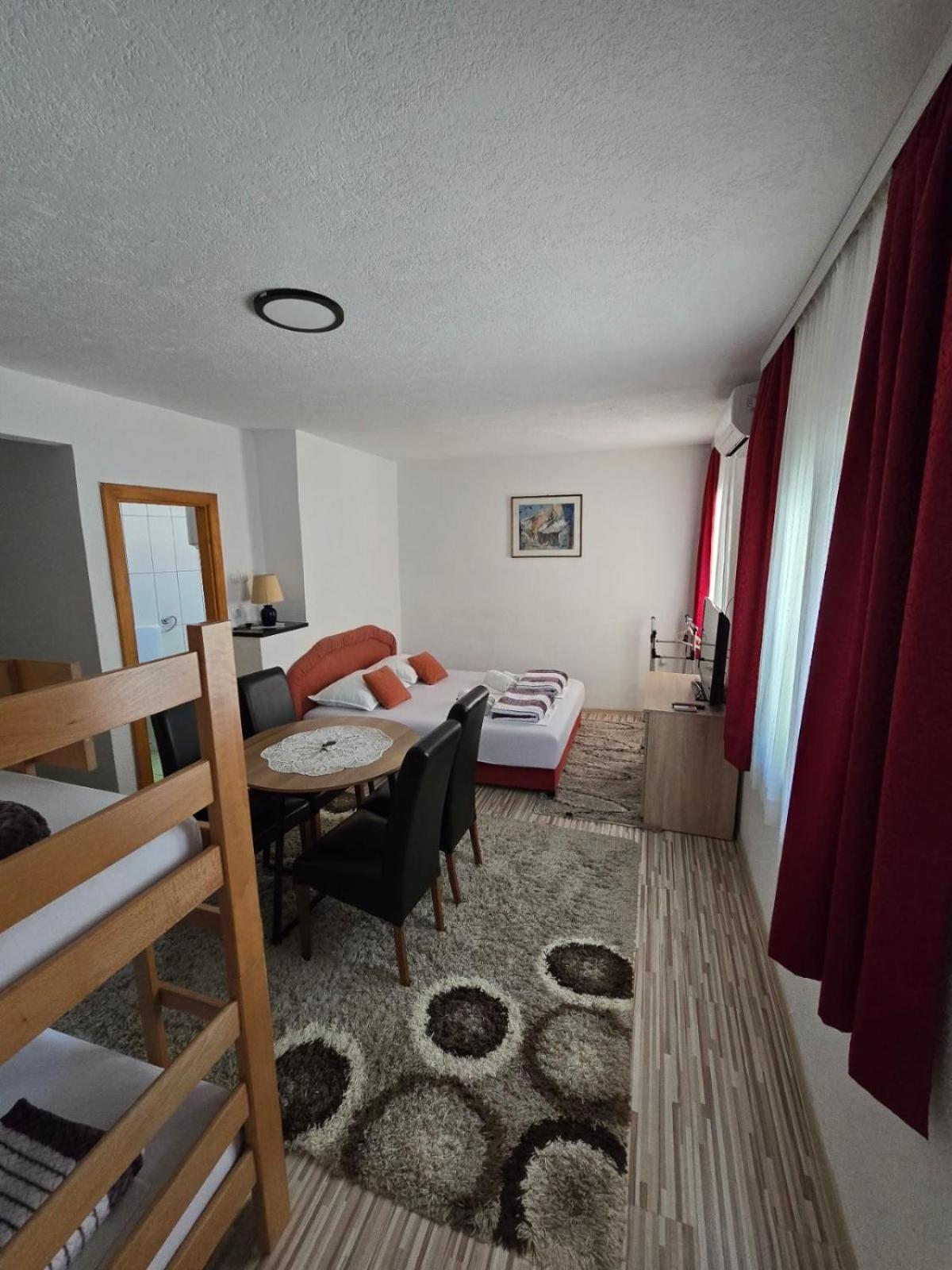 Guest House Nana Mostar Exterior foto